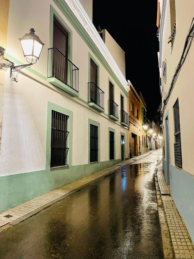 Apartamentos Bravo Murillo Con Garaje En Centro Historico Badajoz Eksteriør billede